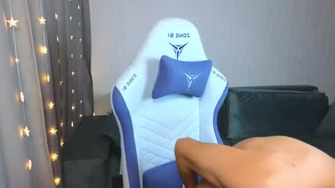 LUCASRYANPVT IS OPEN online show from 02.16.25