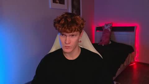 LUCASRYANPVT IS OPEN online show from 11.17.25