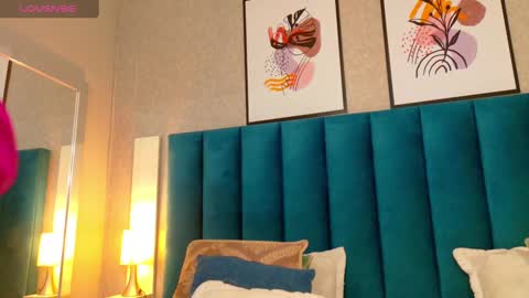   online show from 01.15.25