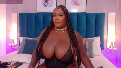   online show from 10.04.25