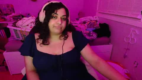 Snapshot of chericheesecake chatting on 09.21.25 chericheesecake online show from 09.21.25