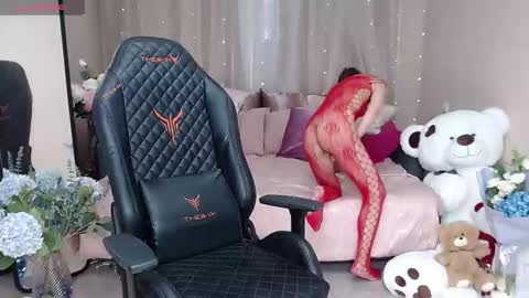 Adriana online show from 10.14.25