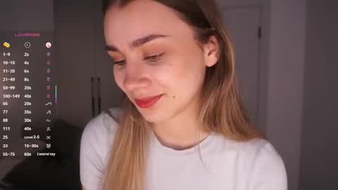 Snapshot of cherlymerrithew chatting on 05.13.26 Stella online show from 05.13.26