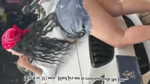 C H E R R Y  online show from 11.10.25