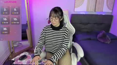 Chloe online show from 07.23.26