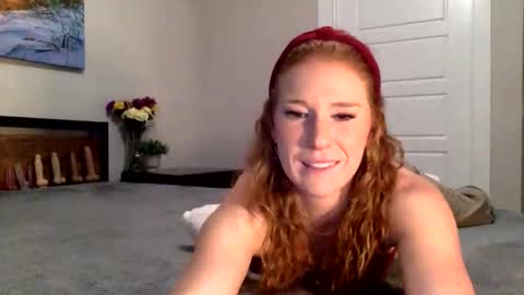 Snapshot of cherry_sinn chatting on 05.19.26 cherry sin online show from 05.19.26