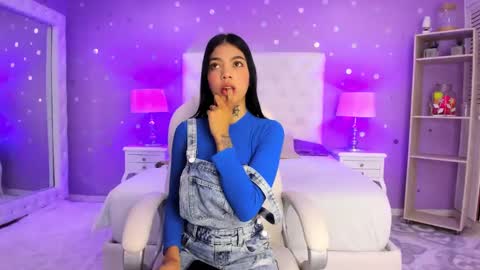 Snapshot of cherry_sussan chatting on 02.04.25 Sussan Cherry online show from 02.04.25