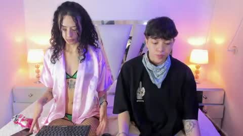 Snapshot of cherry_x_hot chatting on 06.27.26 Chica cereza online show from 06.27.26