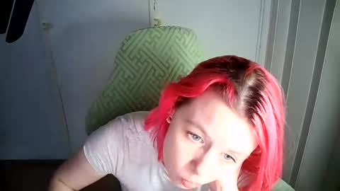 Snapshot of cherrybaby_0 chatting on 07.22.26 cherrybaby_0 online show from 07.22.26