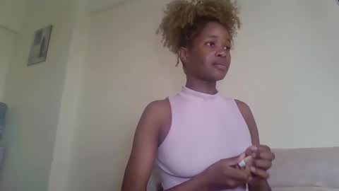 Cherryblossom2002 online show from 03.13.26