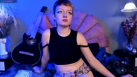 Cherry Glow  online show from 11.06.25