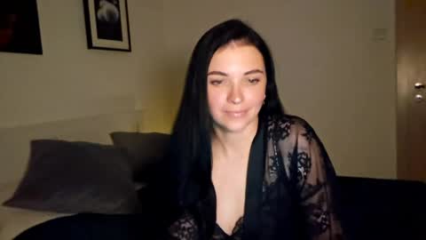Snapshot of cherryluxe_ chatting on 05.19.26 Kira online show from 05.19.26