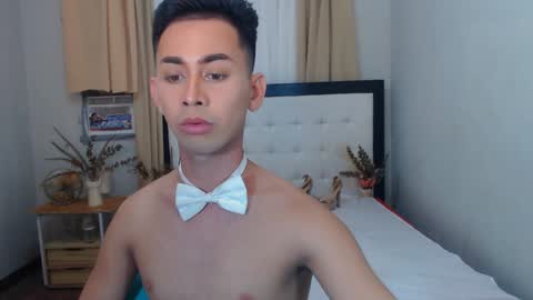 Snapshot of cherrymaegray chatting on 12.03.24 cherrymaegray online show from 12.03.24