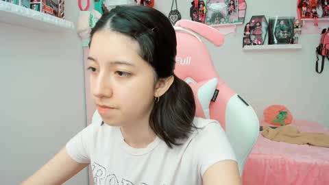 Snapshot of cherrymafer666 chatting on 02.05.25 cherrycute666 online show from 02.05.25