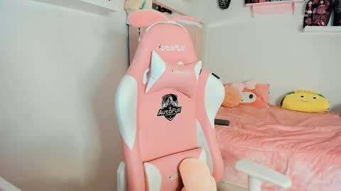 Snapshot of cherrymafer666 chatting on 02.09.25 cherrycute666 online show from 02.09.25