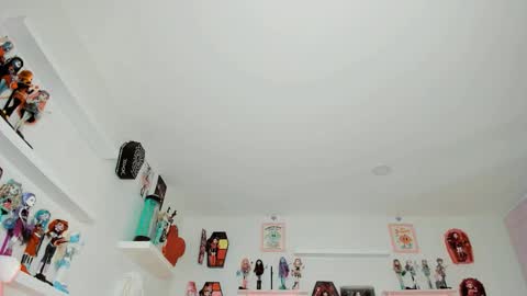 Snapshot of cherrymafer666 chatting on 10.19.25 cherrycute666 online show from 10.19.25