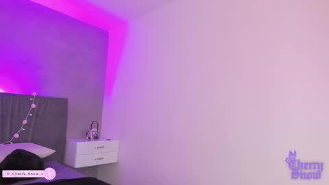 Cherry online show from 10.02.25