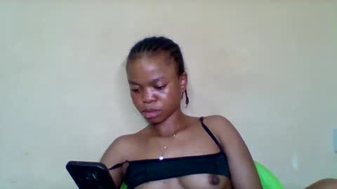 Snapshot of cherryxpussy chatting on 01.14.26 cherryxpussy online show from 01.14.26