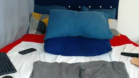 Snapshot of cherryyummy69 chatting on 02.28.25 cherryyummy69 online show from 02.28.25