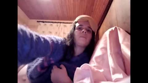 Snapshot of cherymoon89 chatting on 01.12.25 CherryMoon online show from 01.12.25