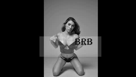 Snapshot of chiara_carter chatting on 01.23.25 chiara online show from 01.23.25