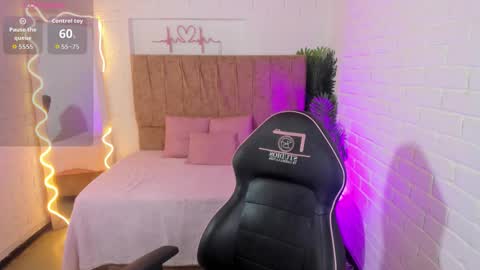 Chiara  online show from 09.22.25