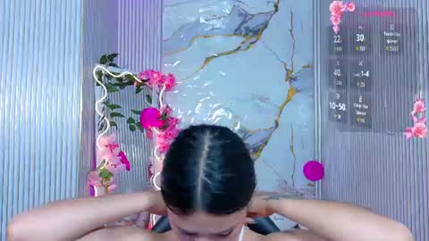 Snapshot of chiara_tay chatting on 07.04.26 Chiara online show from 07.04.26