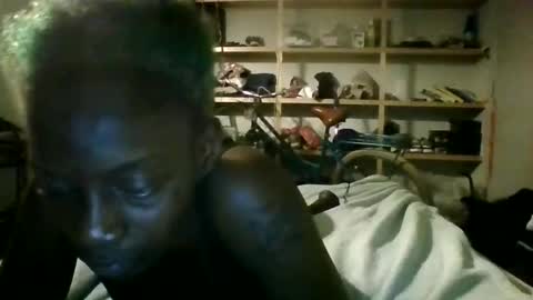 Snapshot of chibadadon chatting on 12.14.25 chibadadon online show from 12.14.25