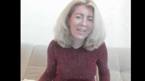 Snapshot of chicafortuna chatting on 09.11.25 NBFG online show from 09.11.25