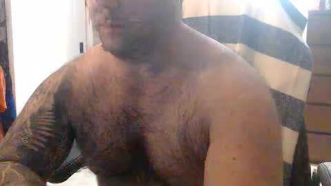 Snapshot of chicagoguy86 chatting on 05.26.26 Chicagoguy86 aka Benny Cooper online show from 05.26.26