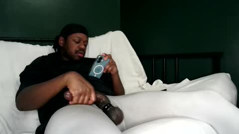 Que online show from 02.06.26