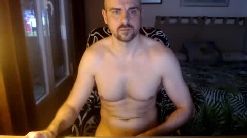 Snapshot of chicocam1983 chatting on 03.08.25 chicocam1983 online show from 03.08.25