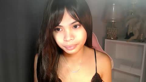Snapshot of chictemptation_ chatting on 05.05.26 CRISTINE3. online show from 05.05.26
