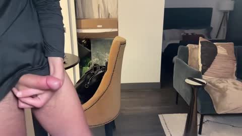 Snapshot of chiguy841 chatting on 03.05.25 ChiGuy841 online show from 03.05.25