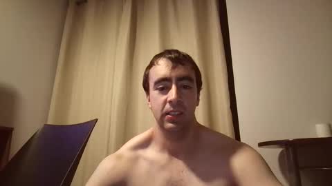 Snapshot of chileno_vergon chatting on 10.30.25 chileno_vergon online show from 10.30.25
