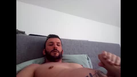 chris online show from 02.18.26