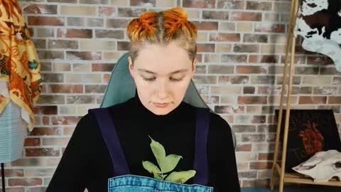 Bella online show from 10.02.25