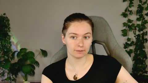 Bella online show from 04.05.26