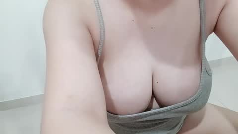 Jani online show from 04.21.26