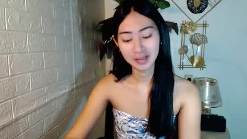 Snapshot of chinita_babexxx chatting on 05.20.26 chinita_babexxx online show from 05.20.26