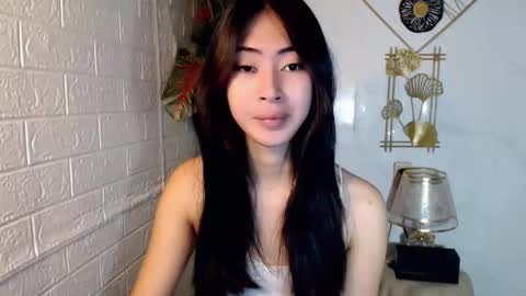 Snapshot of chinita_babexxx chatting on 05.27.26 chinita_babexxx online show from 05.27.26