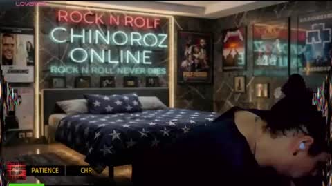 Snapshot of chinoroz chatting on 06.22.26 Enrique online show from 06.22.26