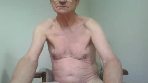 chipper341596 online show from 04.16.26