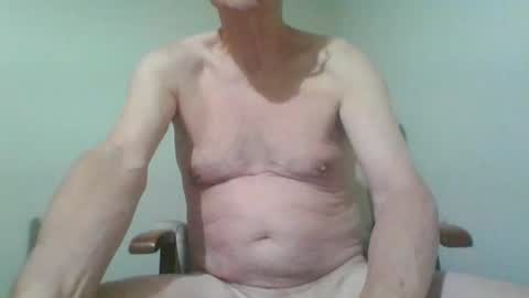 Snapshot of chipper341596 chatting on 04.24.26 chipper341596 online show from 04.24.26