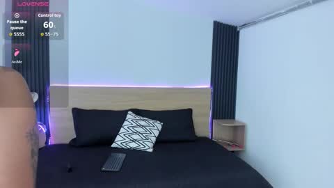 Chiqui online show from 10.31.25