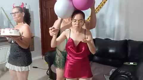 chiquitahot69 online show from 11.10.25