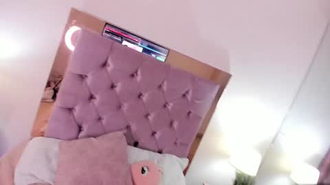 Chloe online show from 01.23.25