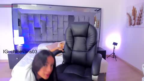 Chloe online show from 03.04.25