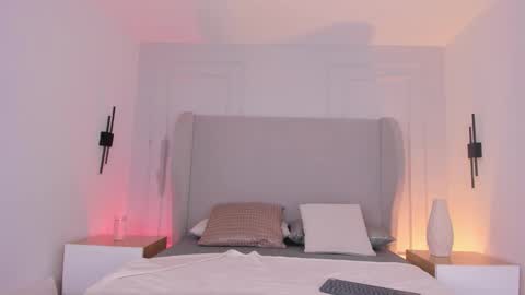 Chloe online show from 11.17.25