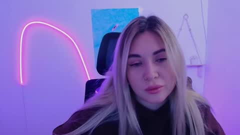 Chloe online show from 11.20.25